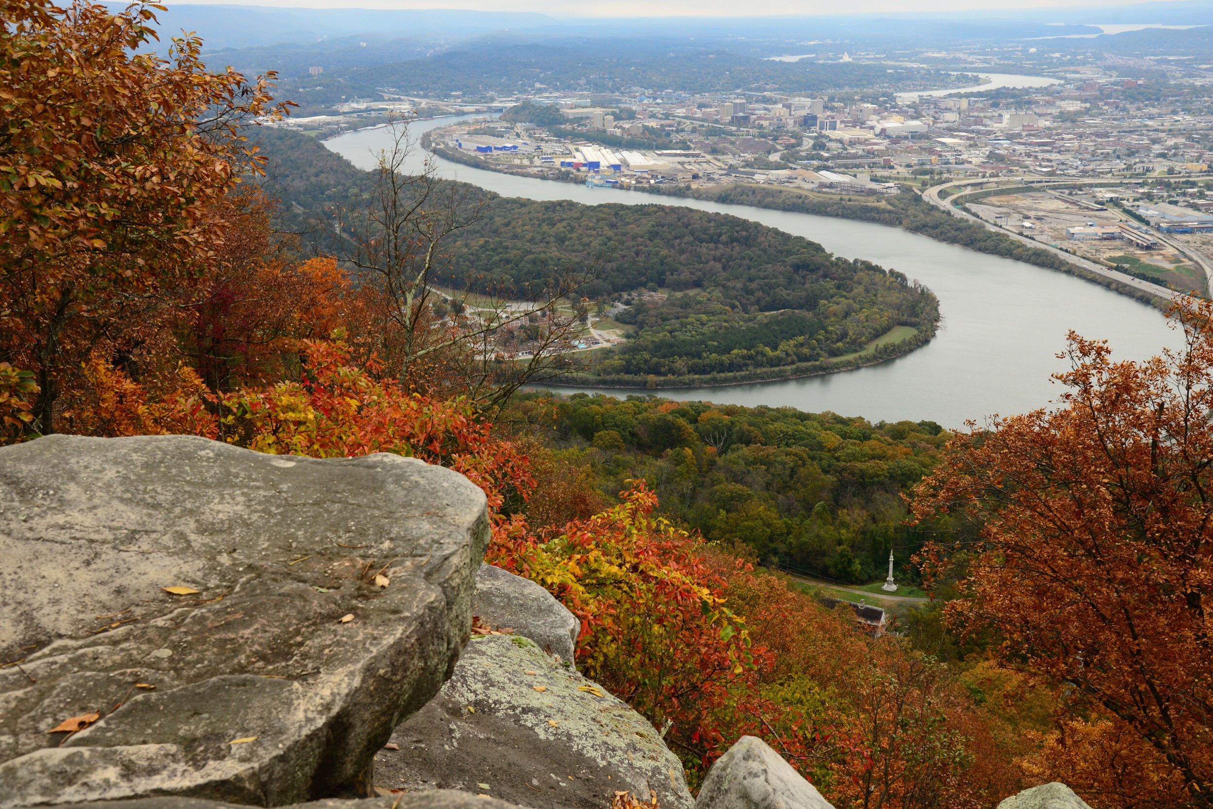 Chattanoogaoverlooking Tenn. River Shutterbug